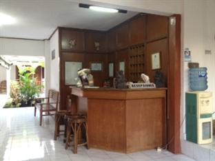Indrakila Hotel Jogjakarta Buitenkant foto